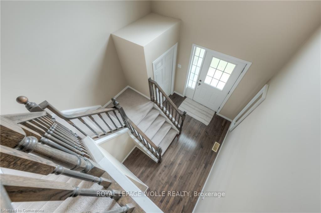 Photo 21 of 556 Wild Iris Avenue, Waterloo — HOMEH