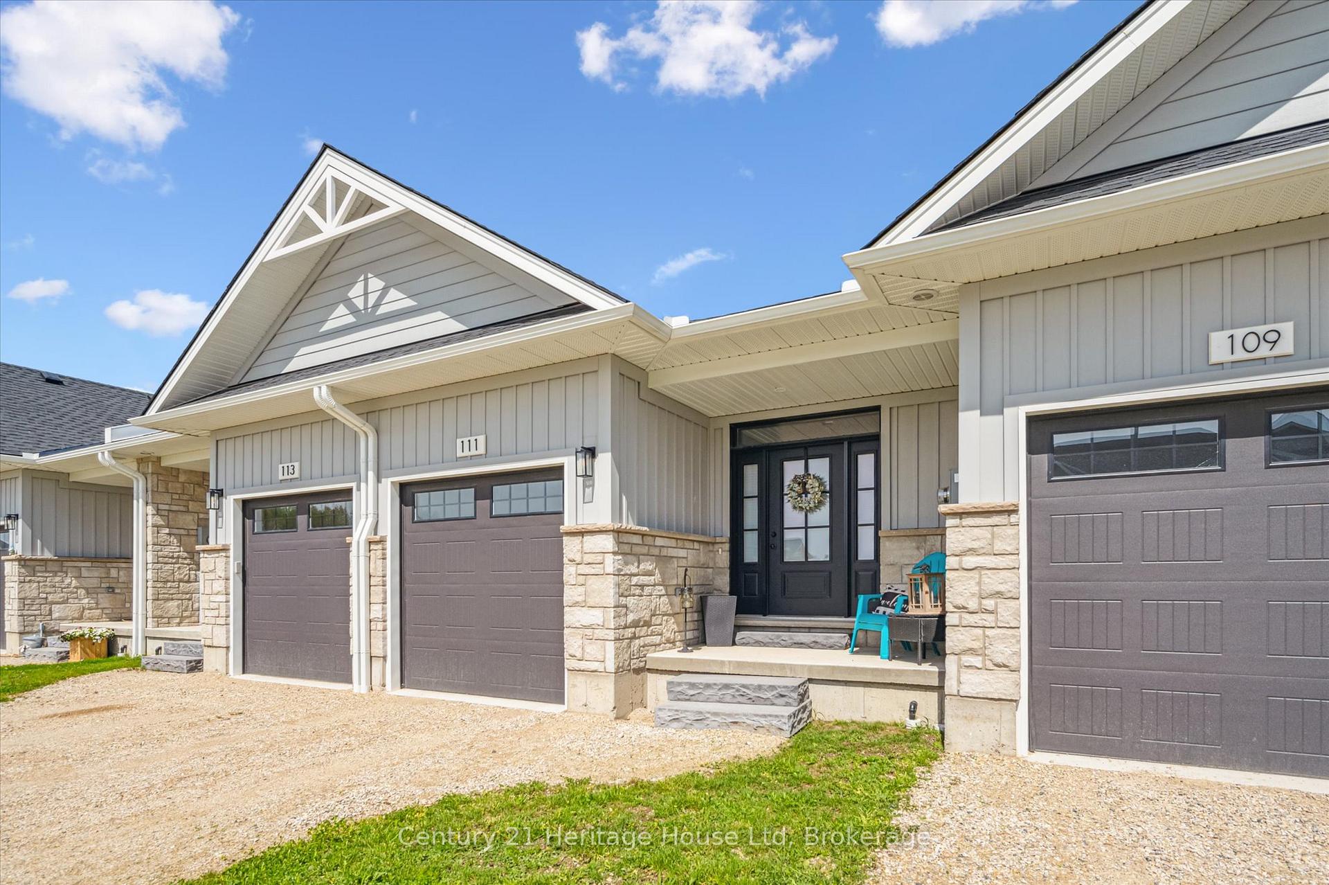 Photo 2 of 111 Jacks Way, Wellington North, Mount Forest — HOMEH