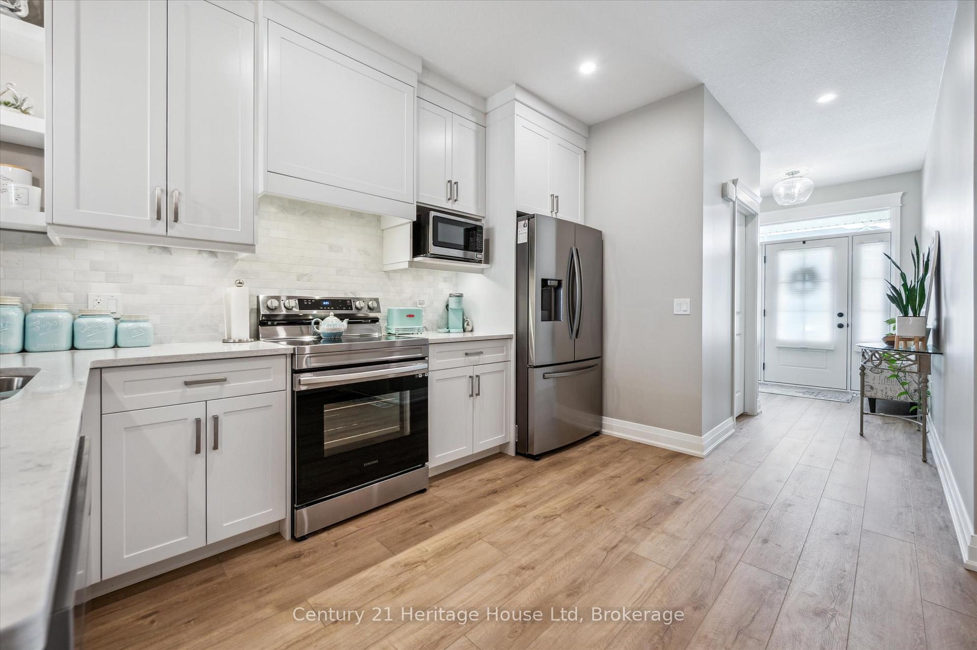 Photo 8 of 111 Jacks Way, Wellington North, Mount Forest — HOMEH