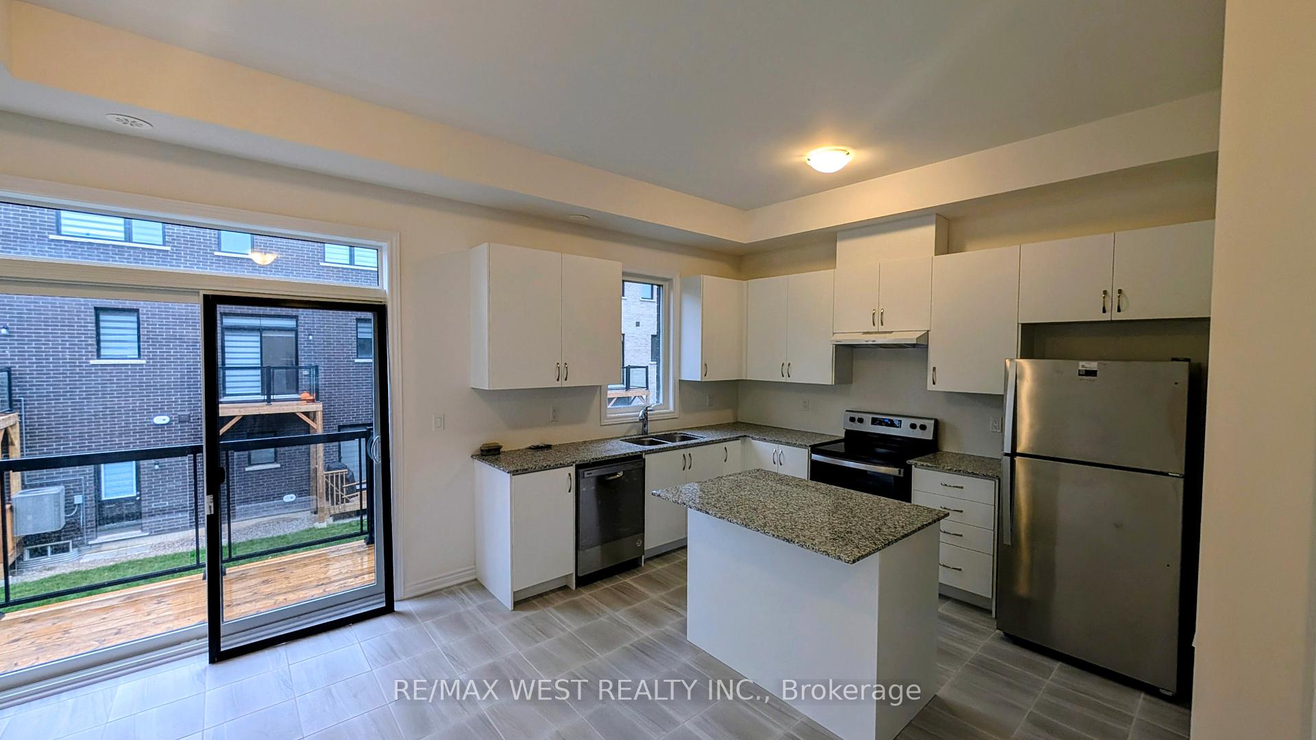 Photo 6 of 95 Paradox Street, Vaughan, Elder Mills — HOMEH