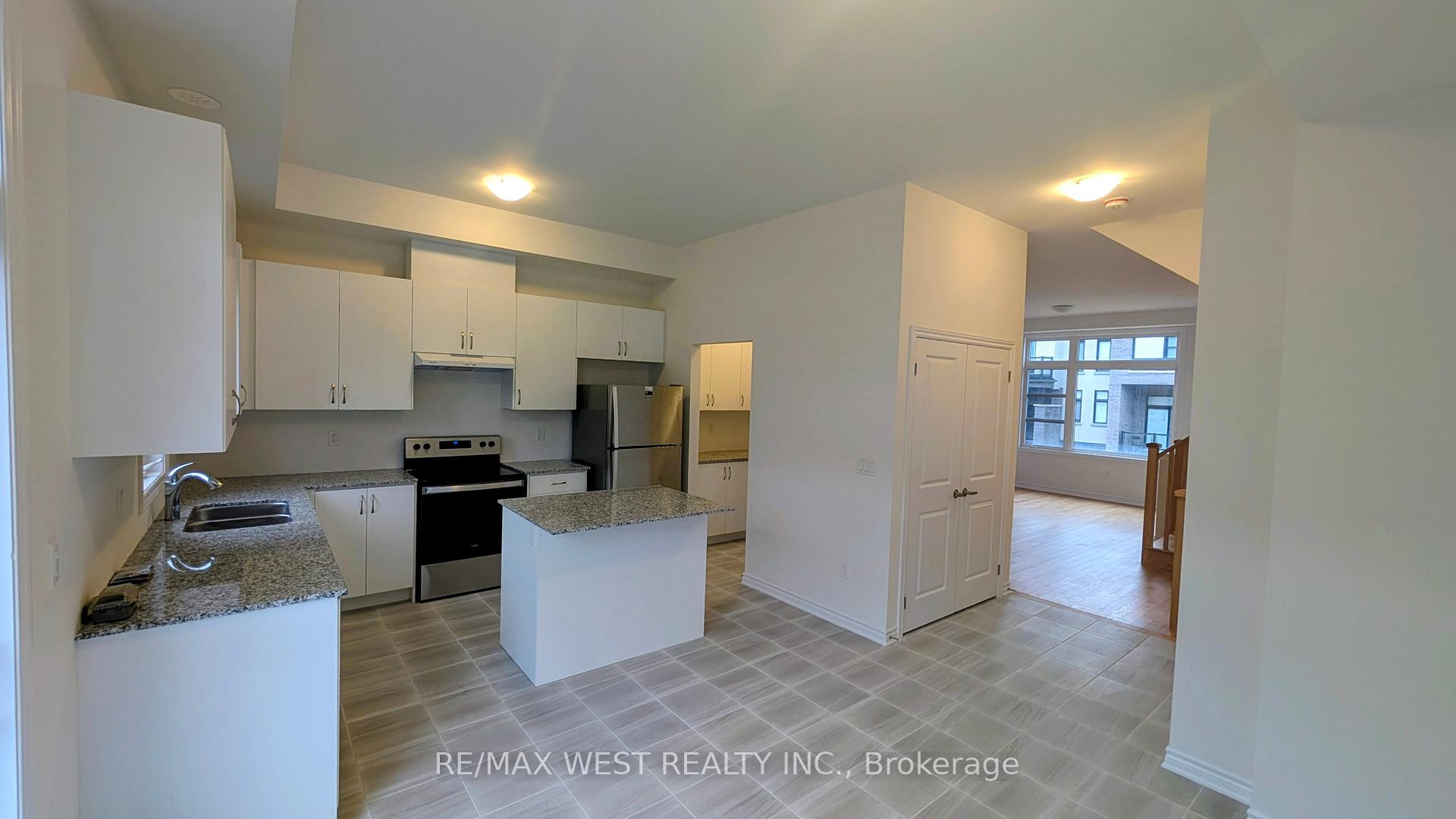 Photo 7 of 95 Paradox Street, Vaughan, Elder Mills — HOMEH