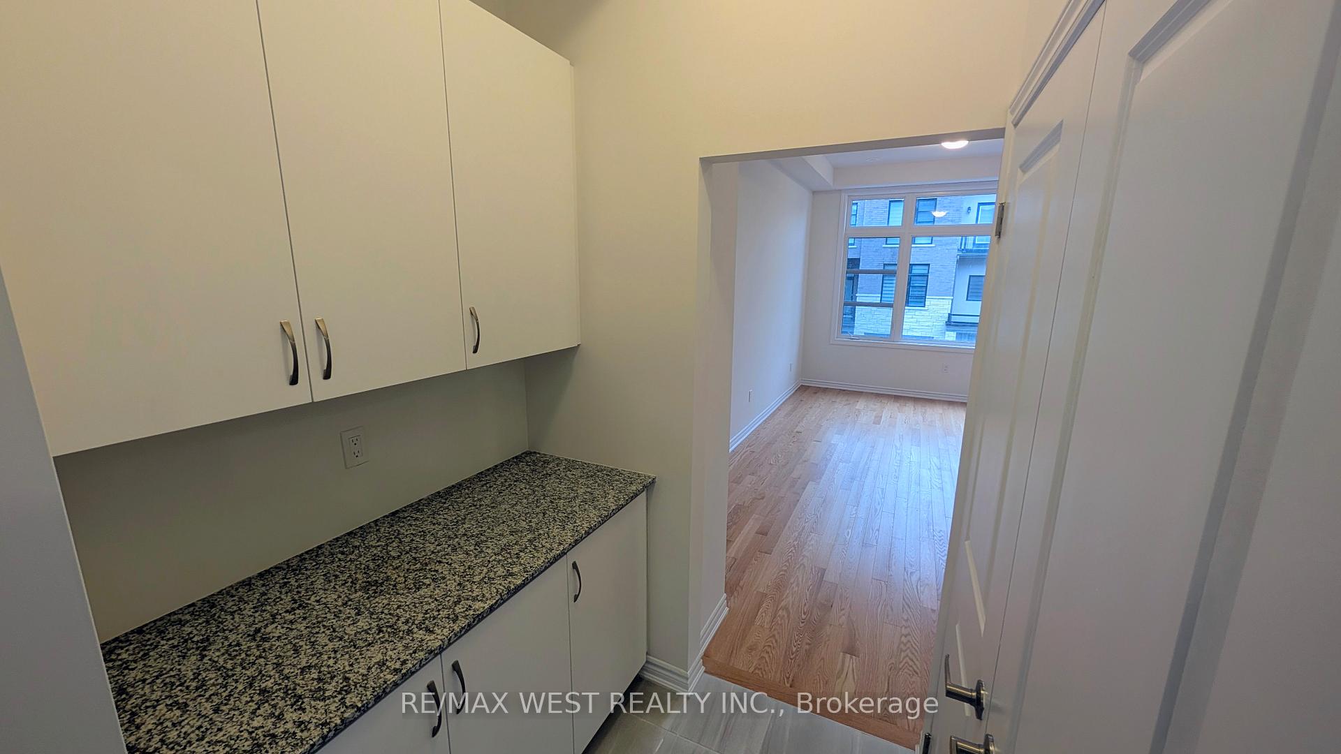 Photo 10 of 95 Paradox Street, Vaughan, Elder Mills — HOMEH