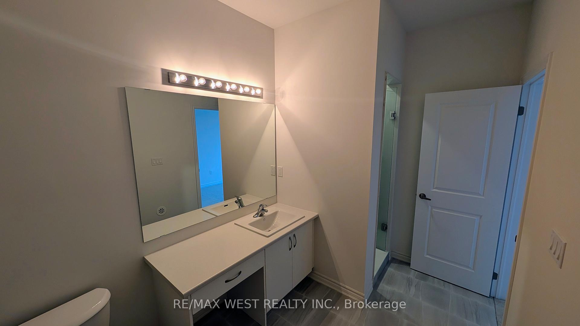 Photo 19 of 95 Paradox Street, Vaughan, Elder Mills — HOMEH