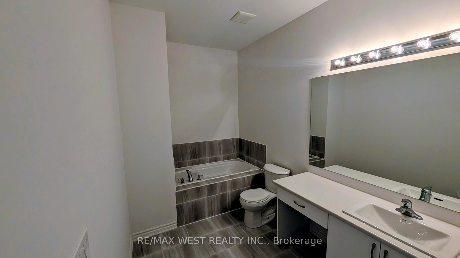 Photo 26 of 95 Paradox Street, Vaughan, Elder Mills — HOMEH