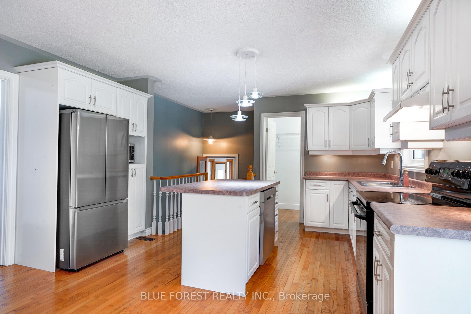 Photo 16 of 151 Graham Road, West Elgin, West Lorne — HOMEH
