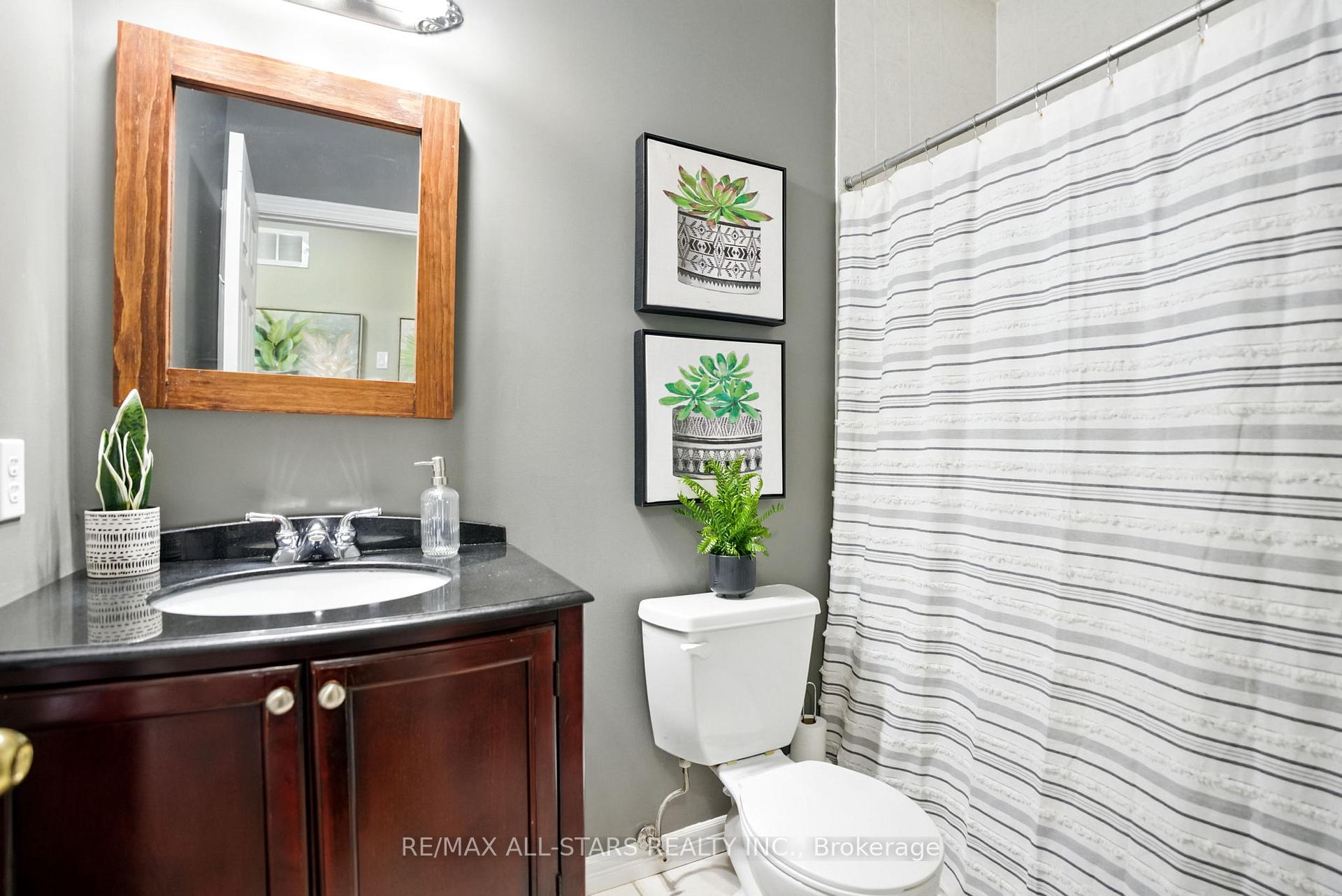Photo 32 of 28 Bagshaw Crescent, Uxbridge, Rural Uxbridge — HOMEH