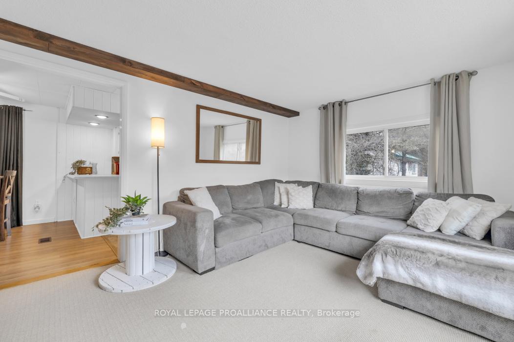 Photo 6 of 8116 Highway 37, Tweed, Hungerford (Twp) — HOMEH