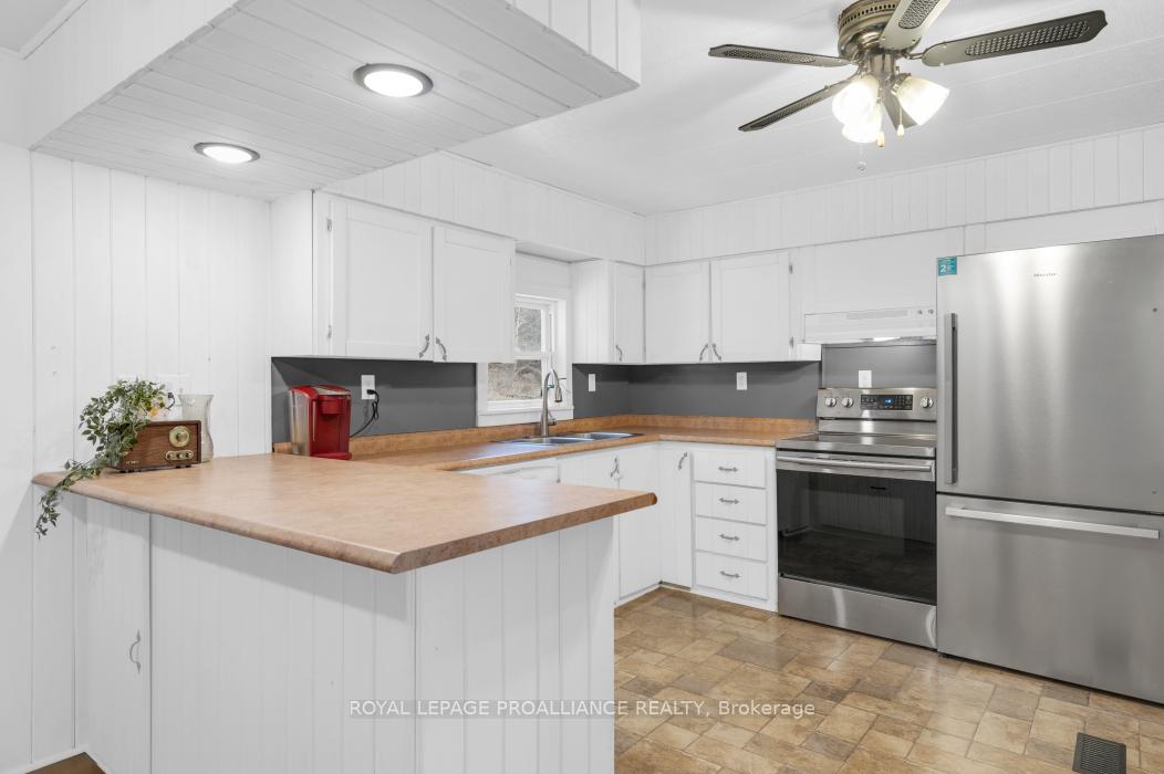 Photo 10 of 8116 Highway 37, Tweed, Hungerford (Twp) — HOMEH