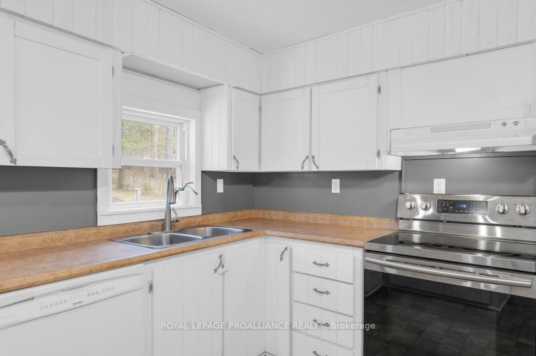 Photo 12 of 8116 Highway 37, Tweed, Hungerford (Twp) — HOMEH