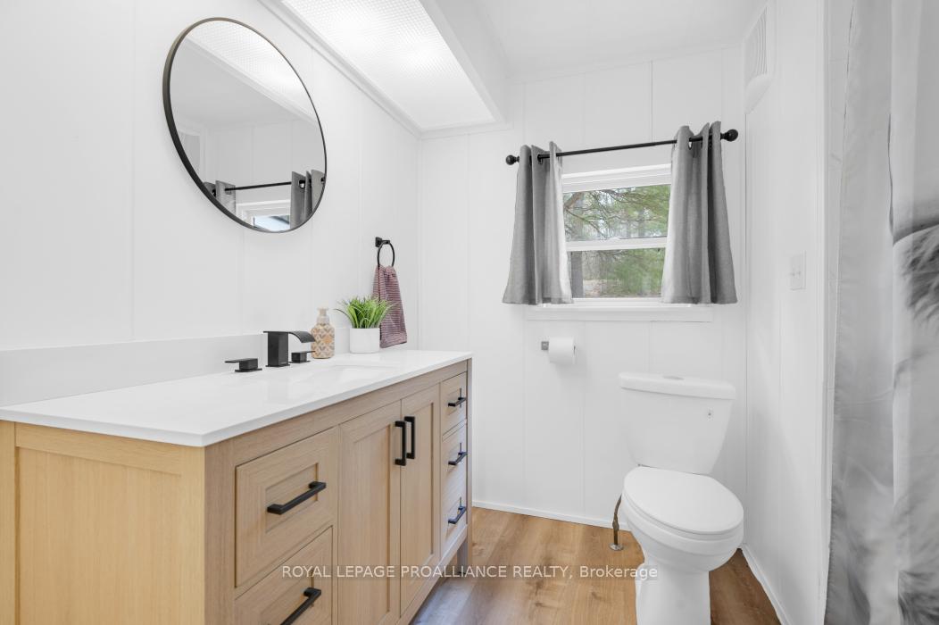 Photo 16 of 8116 Highway 37, Tweed, Hungerford (Twp) — HOMEH