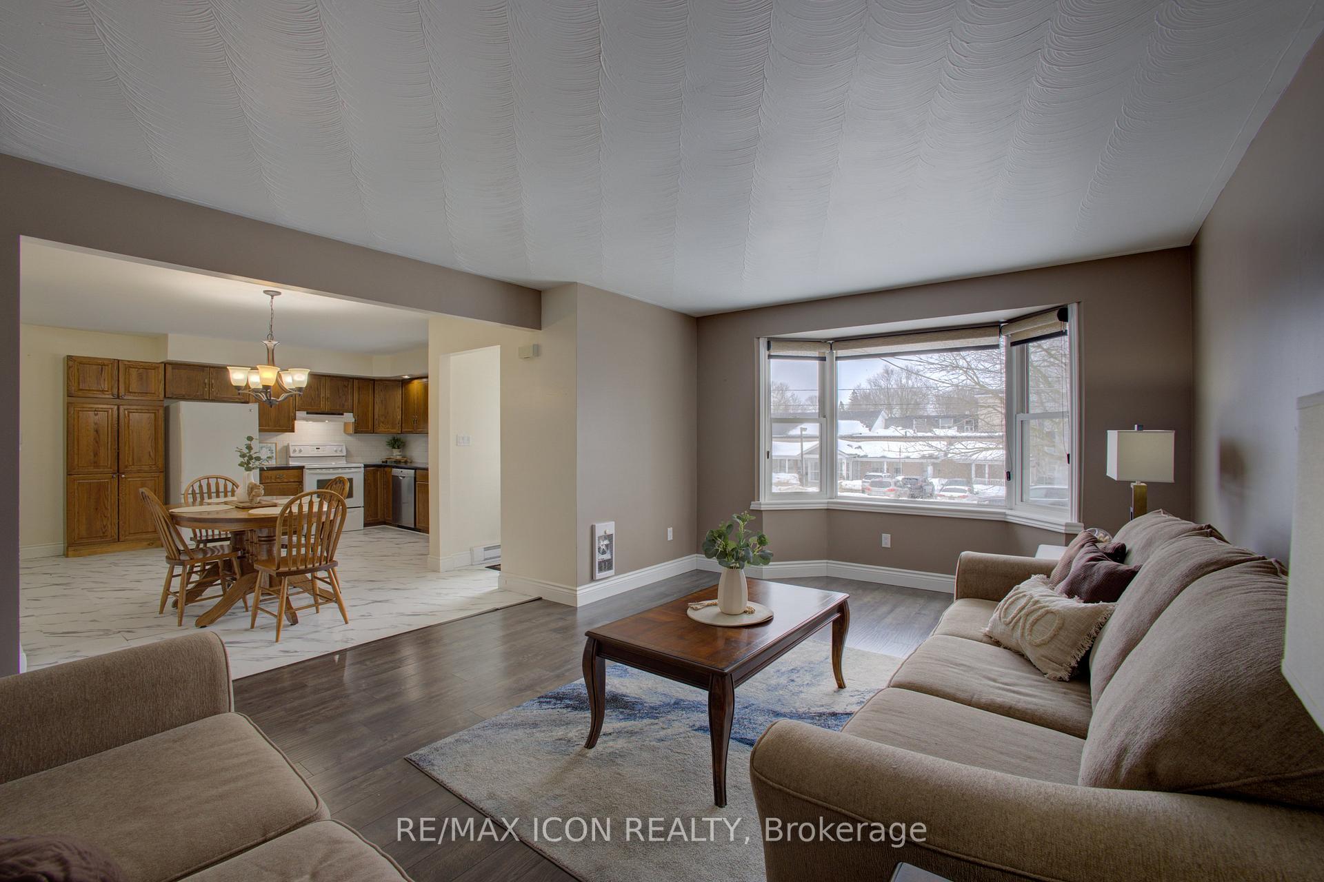 Photo 8 of 315 Birmingham Street E, Wellington North, Mount Forest — HOMEH