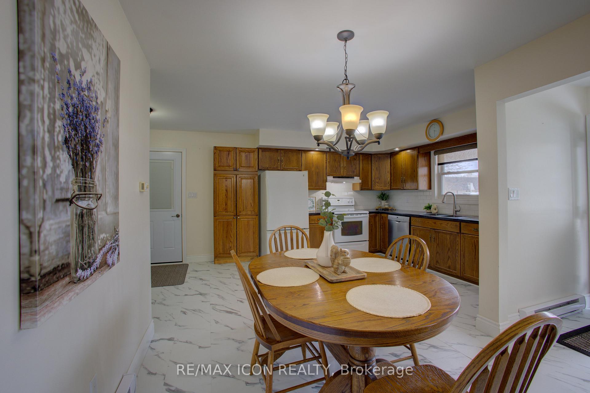 Photo 9 of 315 Birmingham Street E, Wellington North, Mount Forest — HOMEH