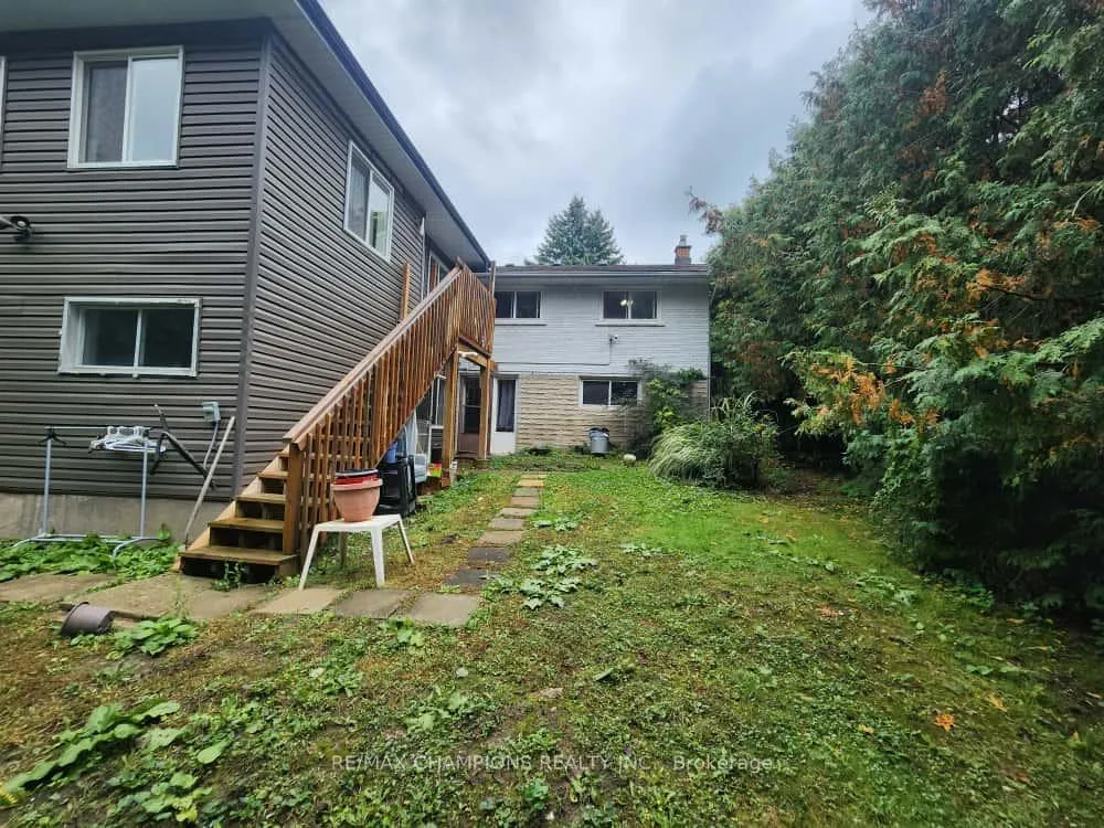 Photo 20 of 265 Glenridge Drive, Waterloo — HOMEH