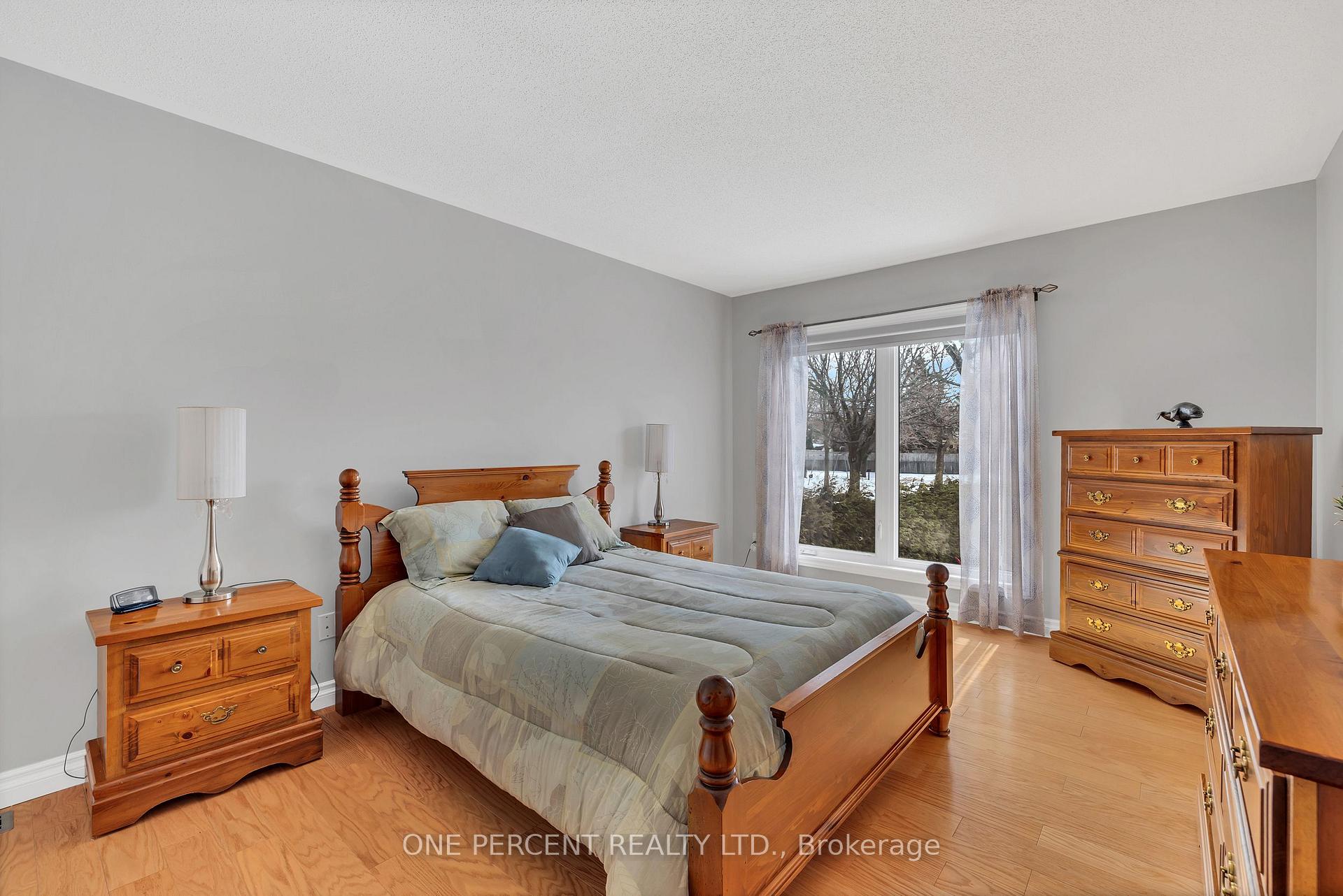 Photo 24 of 5122 Lerner Way, Ottawa, Beacon Hill South — HOMEH