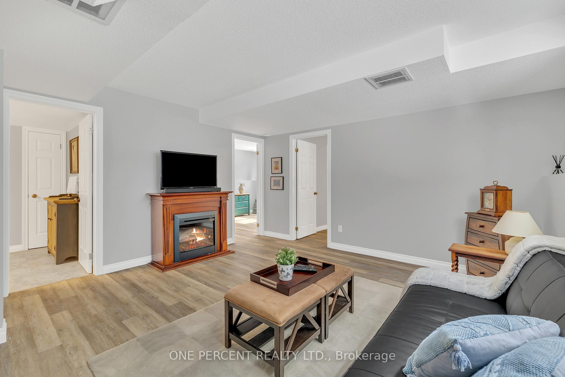 Photo 32 of 5122 Lerner Way, Ottawa, Beacon Hill South — HOMEH