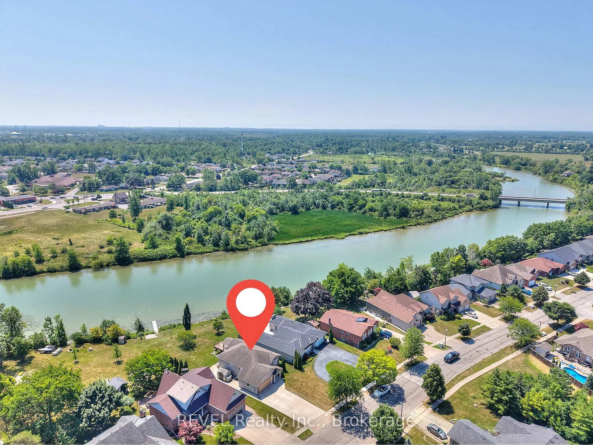 Photo 7 of 118 Colbeck Drive, Welland, Coyle Creek — HOMEH