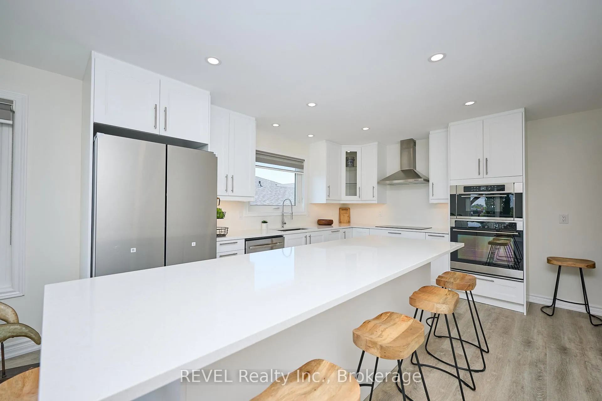 Photo 20 of 118 Colbeck Drive, Welland, Coyle Creek — HOMEH