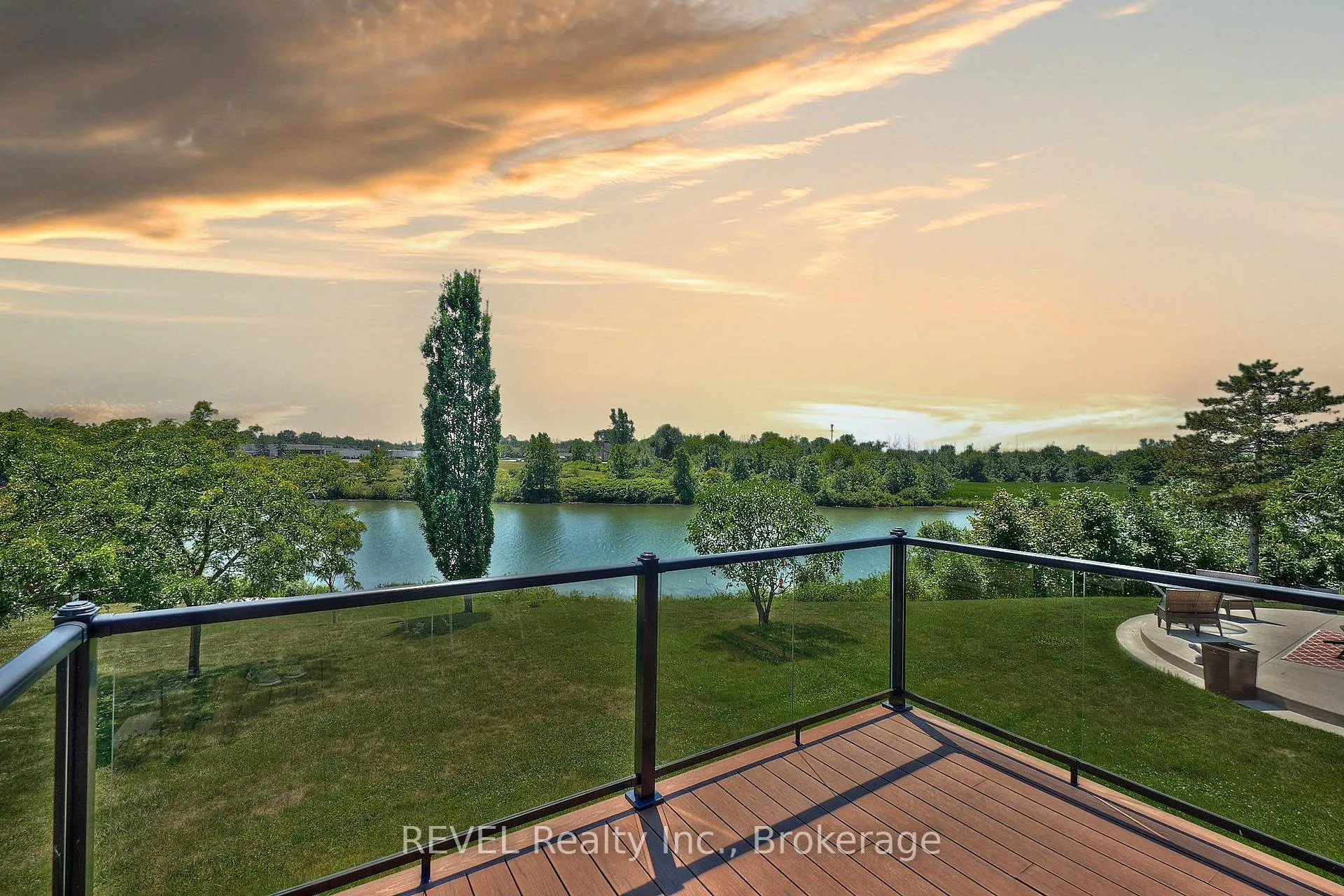 Photo 24 of 118 Colbeck Drive, Welland, Coyle Creek — HOMEH