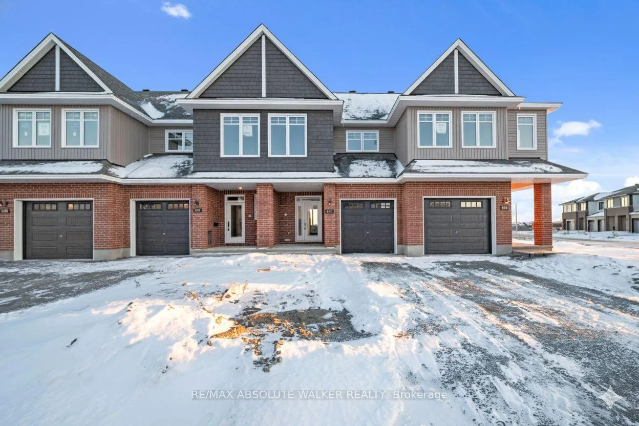 Photo 2 of 152 Kerala Place, Ottawa, Blossom Park/Kemp Park/Findlay Creek — HOMEH