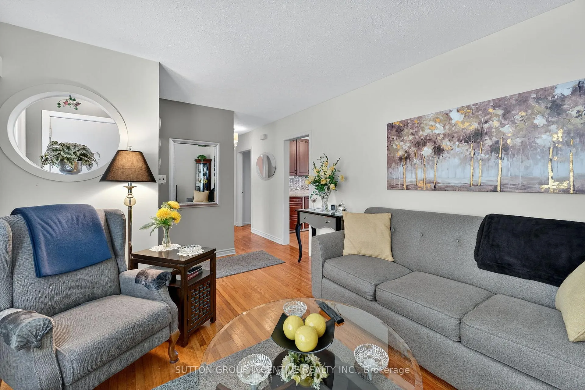 Photo 17 of 218 Crawford Street, Barrie, Ardagh — HOMEH