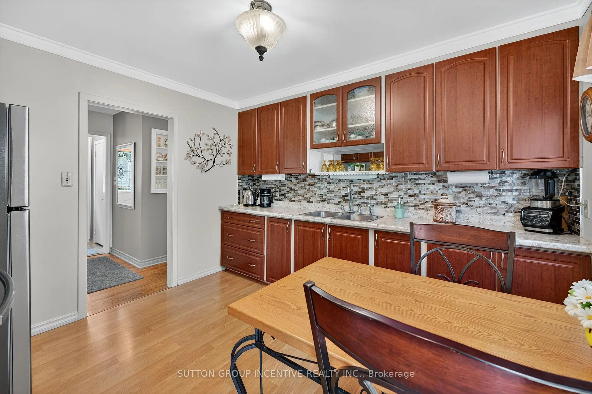 Photo 26 of 218 Crawford Street, Barrie, Ardagh — HOMEH