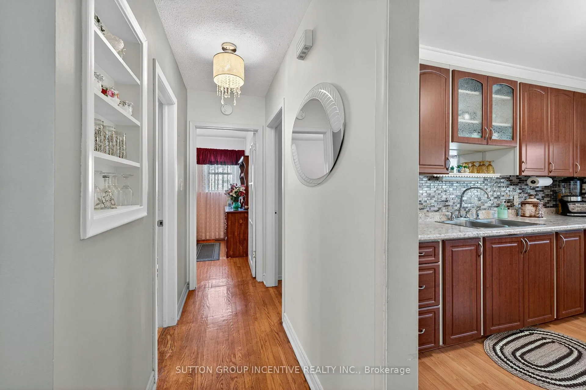 Photo 35 of 218 Crawford Street, Barrie, Ardagh — HOMEH