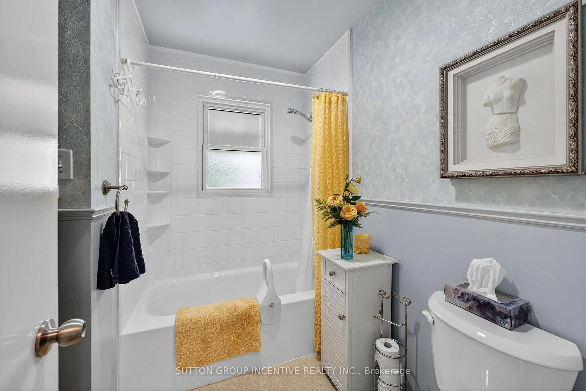 Photo 47 of 218 Crawford Street, Barrie, Ardagh — HOMEH