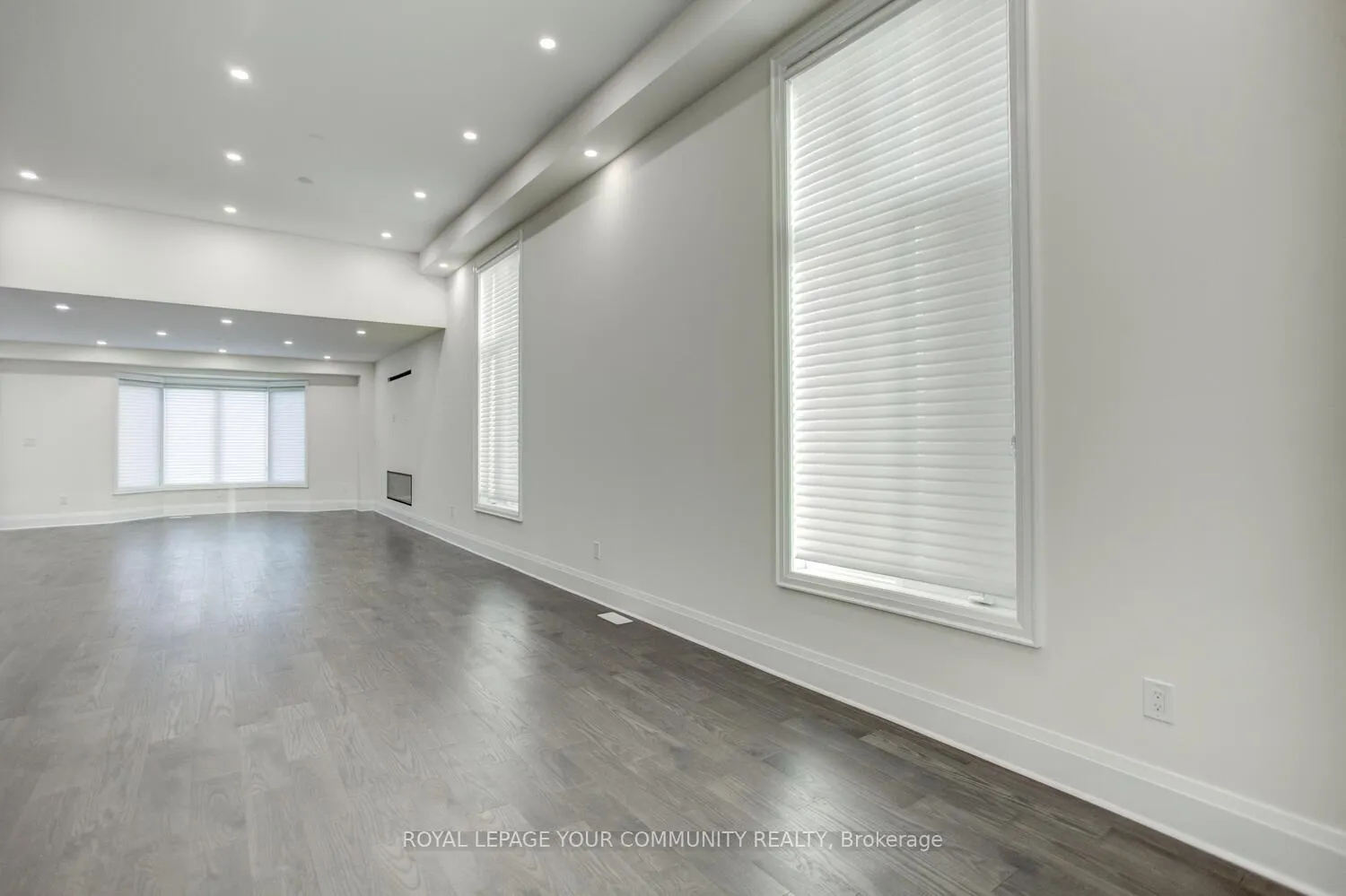 Photo 6 of 13 Bannockburn Drive, Vaughan, Vellore Village — HOMEH