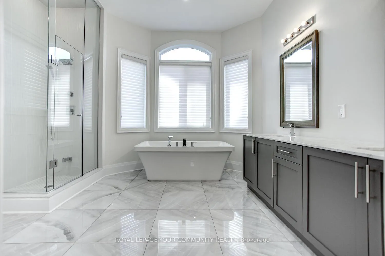 Photo 22 of 13 Bannockburn Drive, Vaughan, Vellore Village — HOMEH