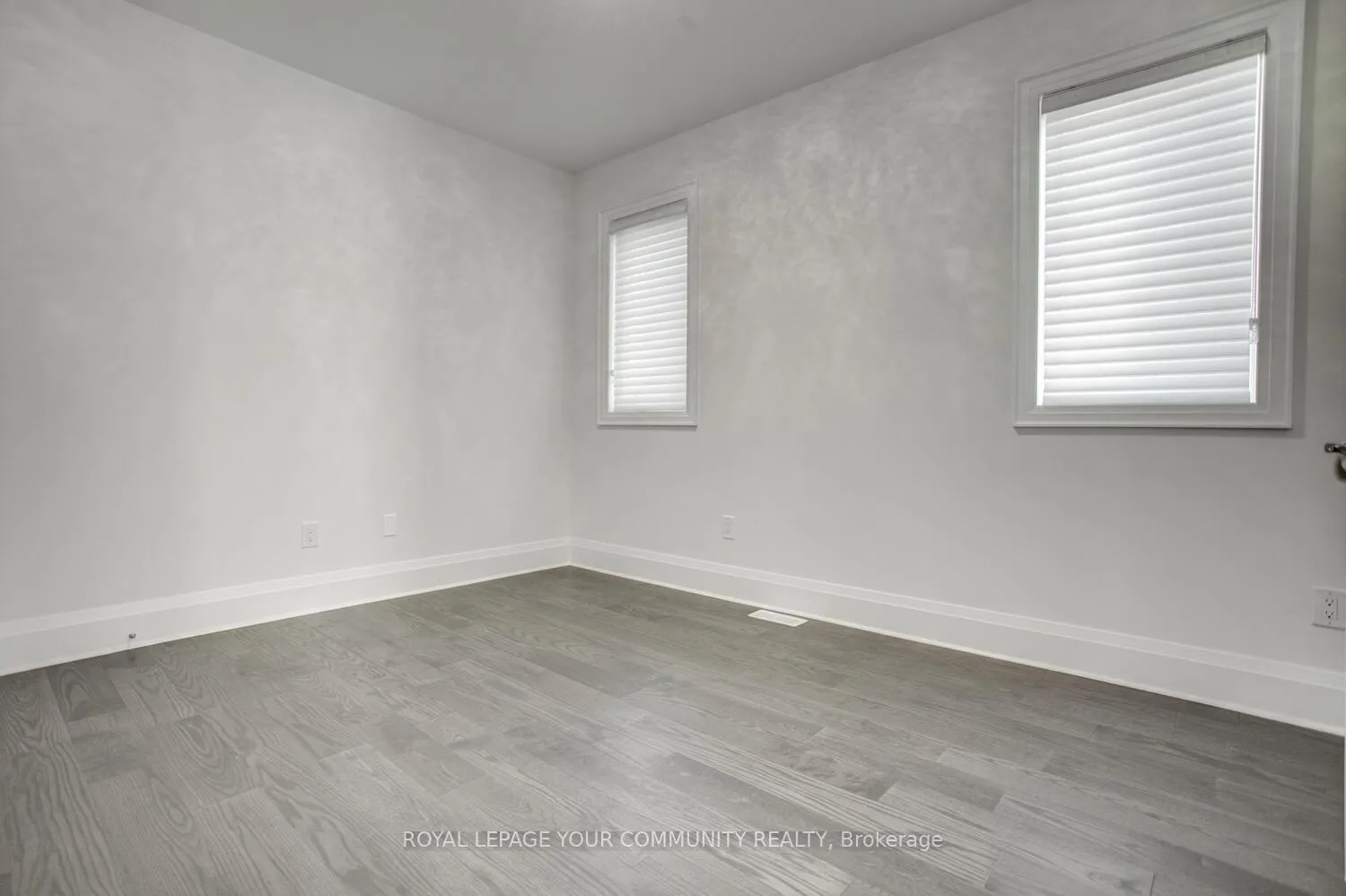 Photo 29 of 13 Bannockburn Drive, Vaughan, Vellore Village — HOMEH