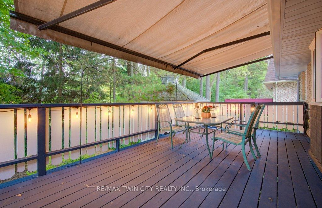 Photo 36 of 299 Hiawatha Drive, Waterloo — HOMEH