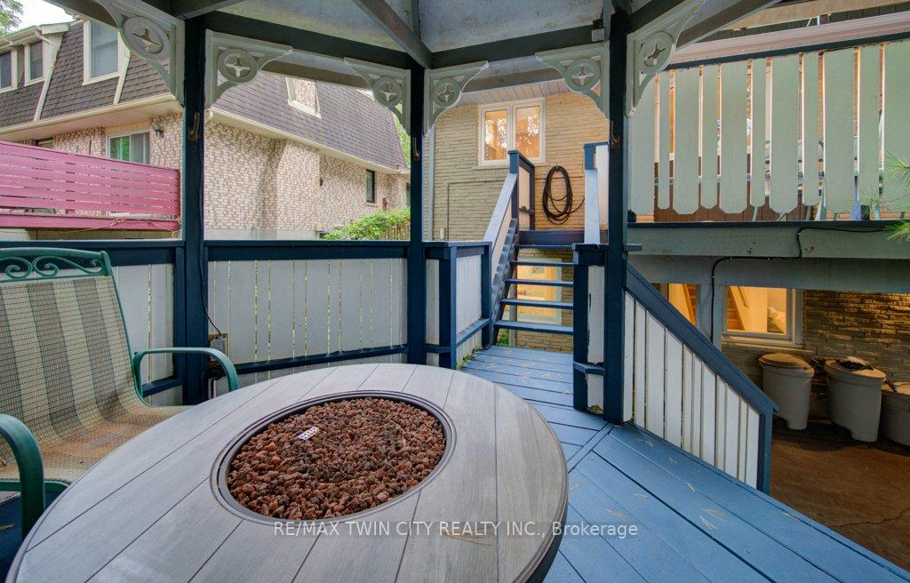 Photo 40 of 299 Hiawatha Drive, Waterloo — HOMEH