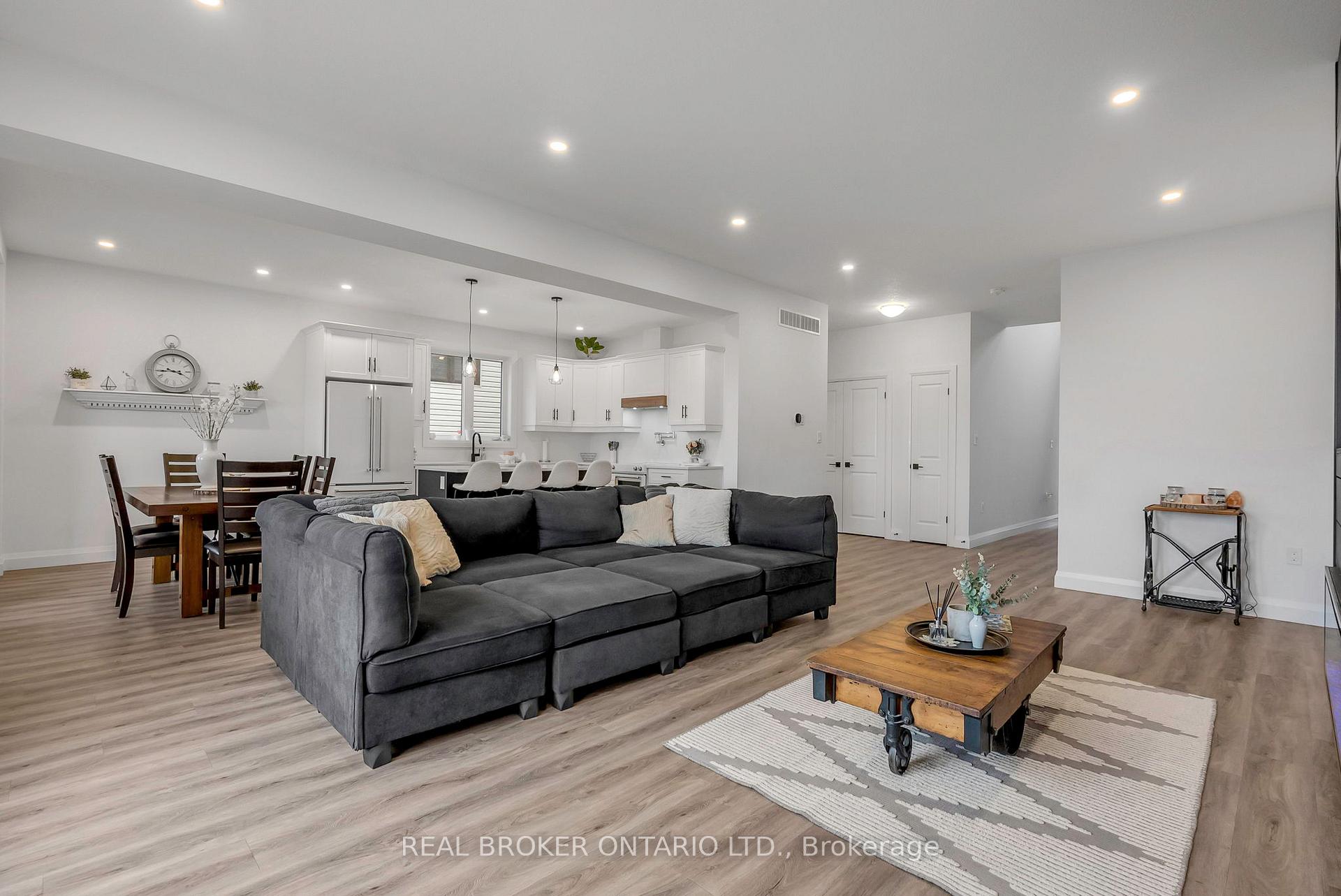 Photo 7 of 186 Schmidt Drive, Wellington North, Arthur — HOMEH