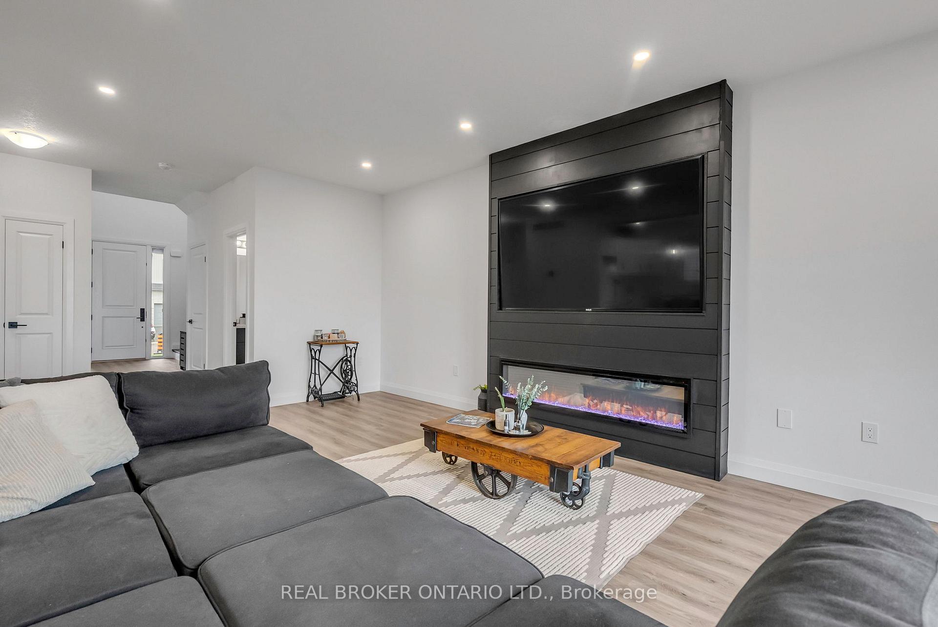 Photo 8 of 186 Schmidt Drive, Wellington North, Arthur — HOMEH
