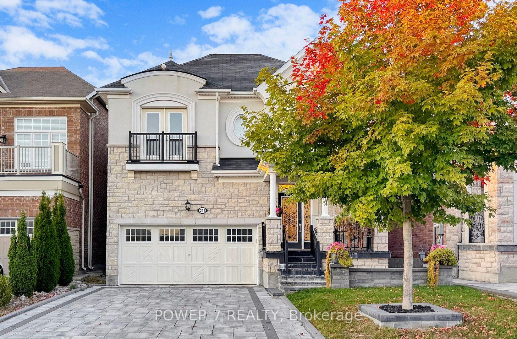 Photo 1 of 241 Degraaf Crescent, Aurora, Rural Aurora — HOMEH