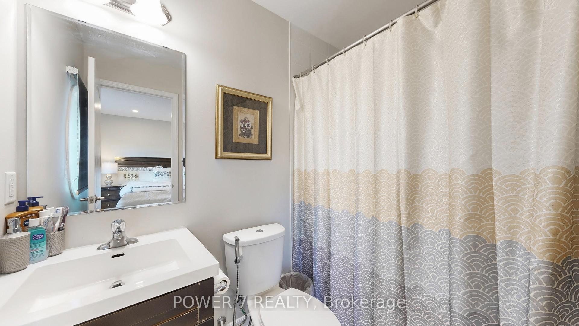 Photo 37 of 241 Degraaf Crescent, Aurora, Rural Aurora — HOMEH