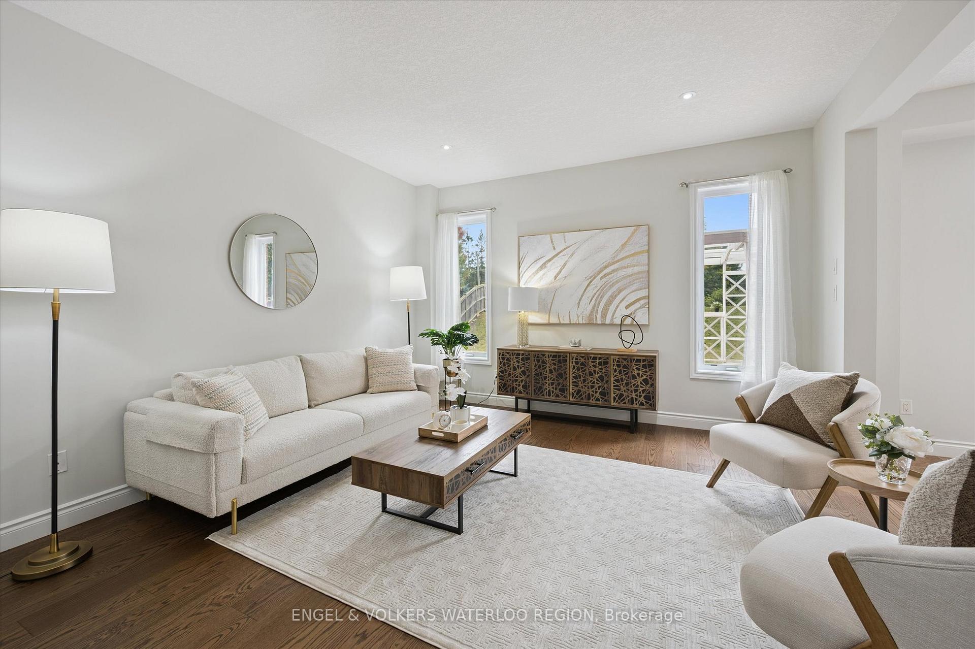Photo 6 of 329 Westpark Crescent, Waterloo — HOMEH