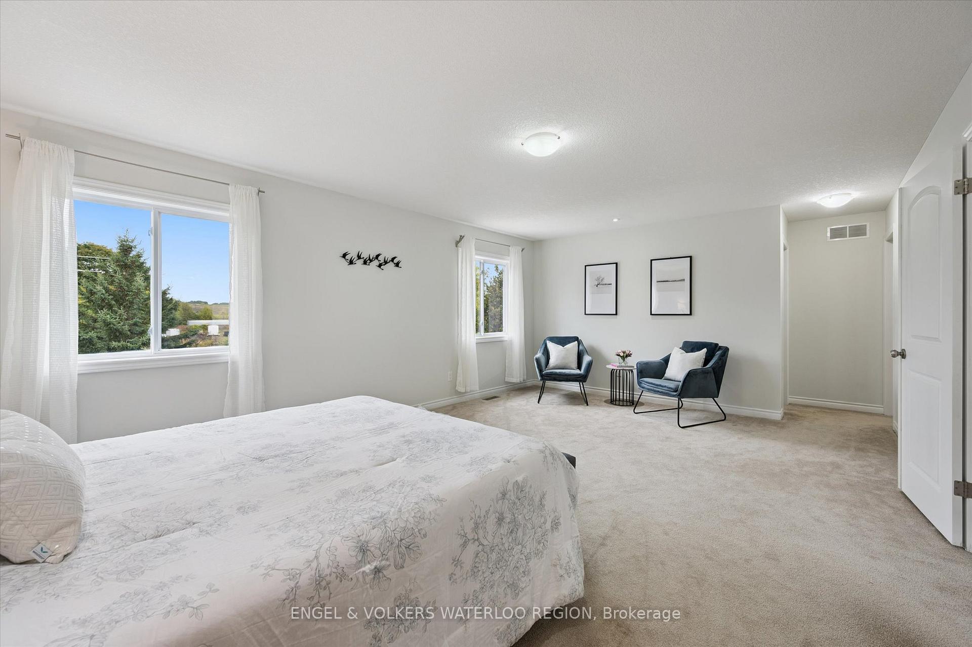Photo 22 of 329 Westpark Crescent, Waterloo — HOMEH