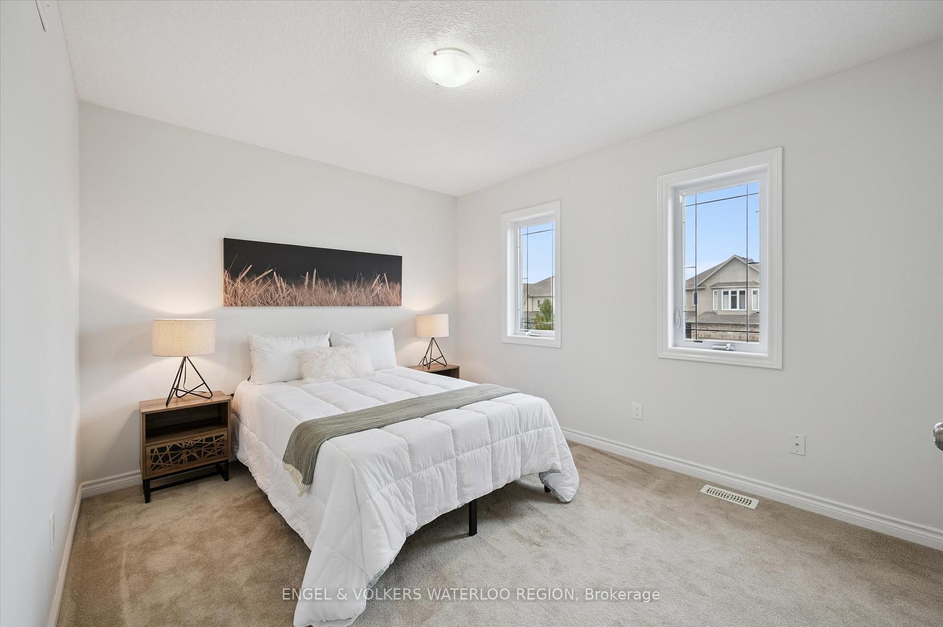 Photo 30 of 329 Westpark Crescent, Waterloo — HOMEH