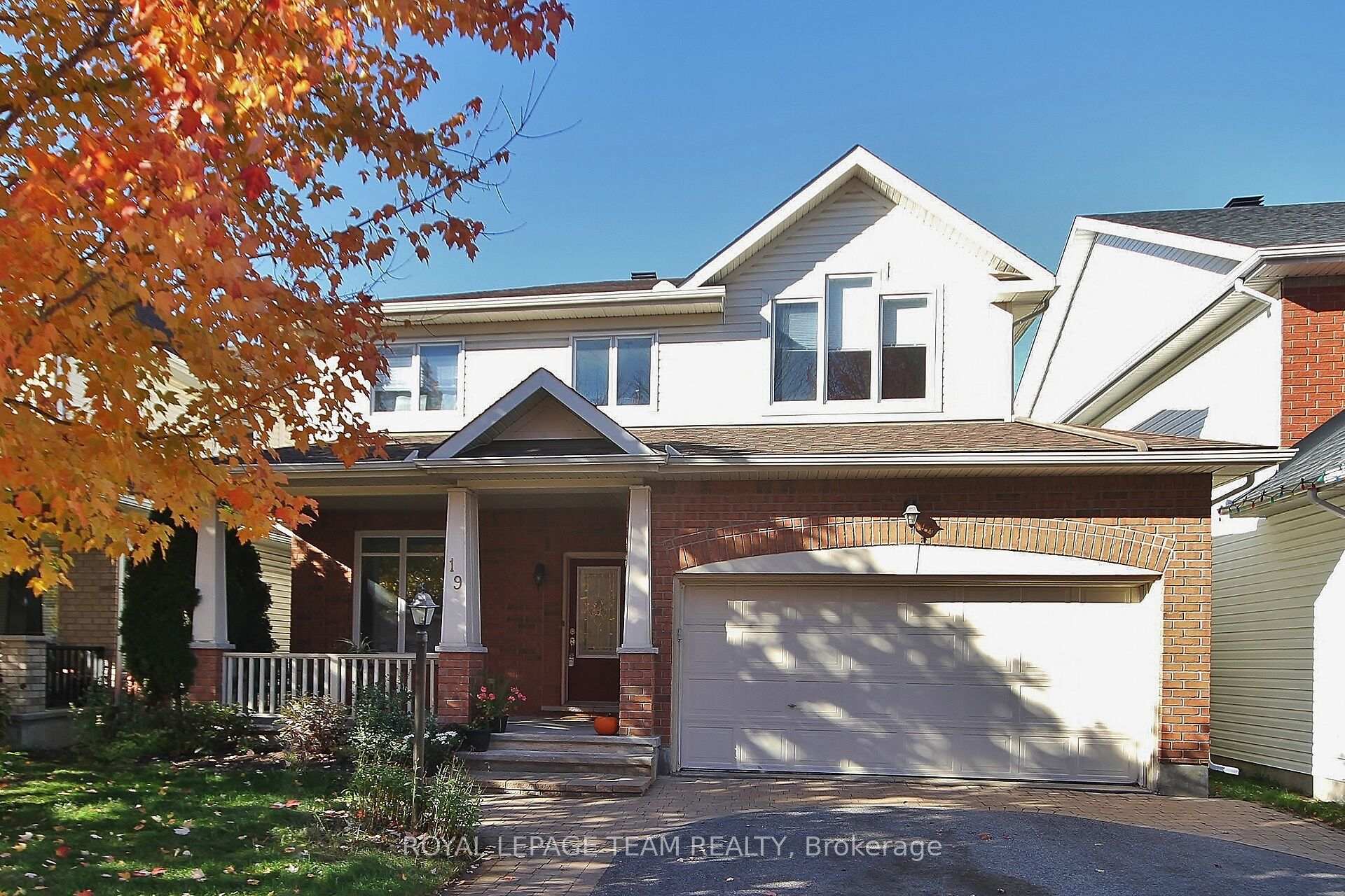 Photo 1 of 19 Athena Way, Ottawa, Barrhaven East — HOMEH