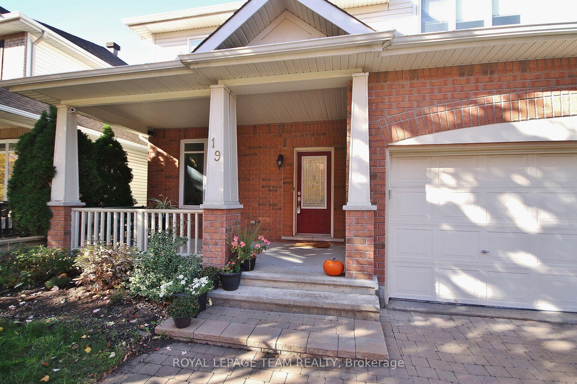 Photo 5 of 19 Athena Way, Ottawa, Barrhaven East — HOMEH