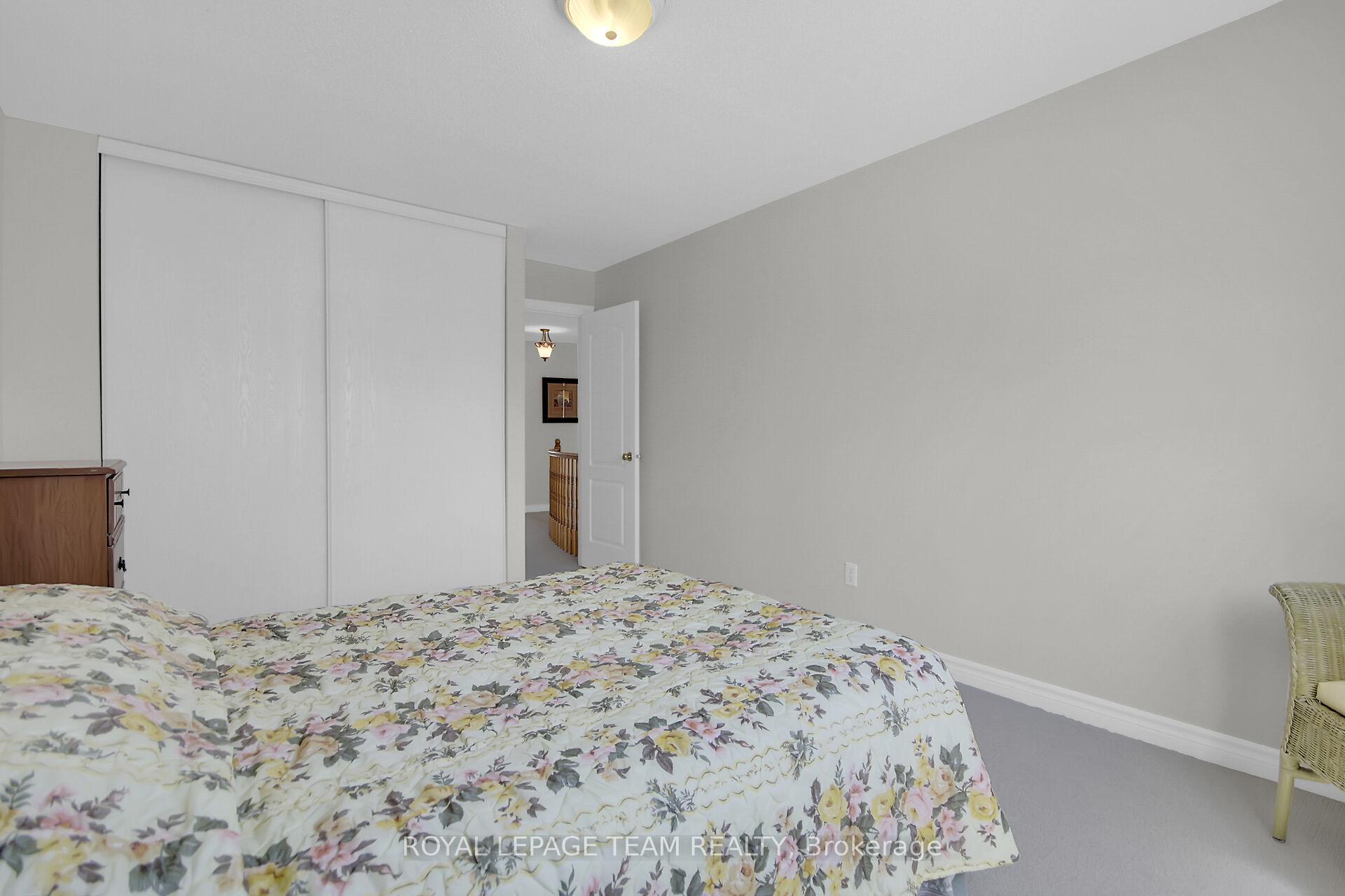 Photo 24 of 19 Athena Way, Ottawa, Barrhaven East — HOMEH