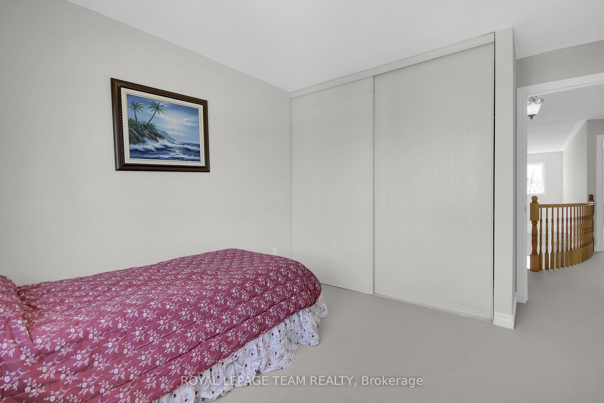 Photo 37 of 19 Athena Way, Ottawa, Barrhaven East — HOMEH