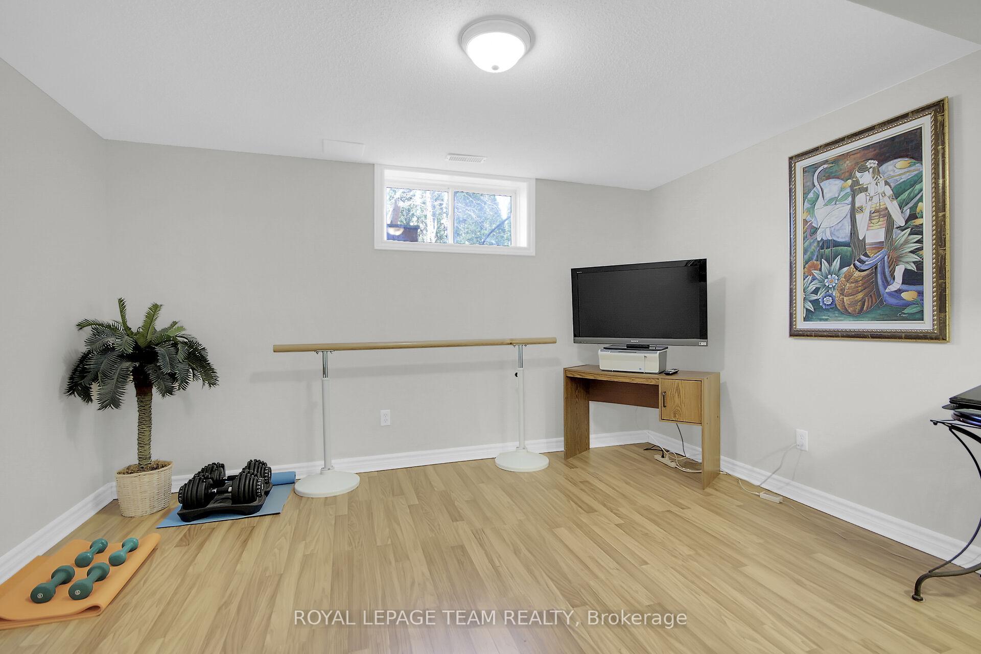 Photo 31 of 19 Athena Way, Ottawa, Barrhaven East — HOMEH