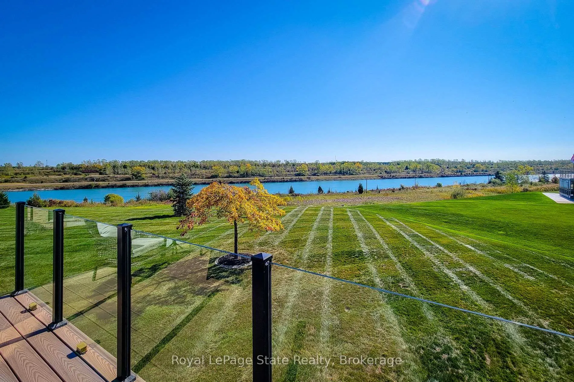 Photo 33 of 115 Turnberry Trail, Welland, Hwy 406/Welland — HOMEH