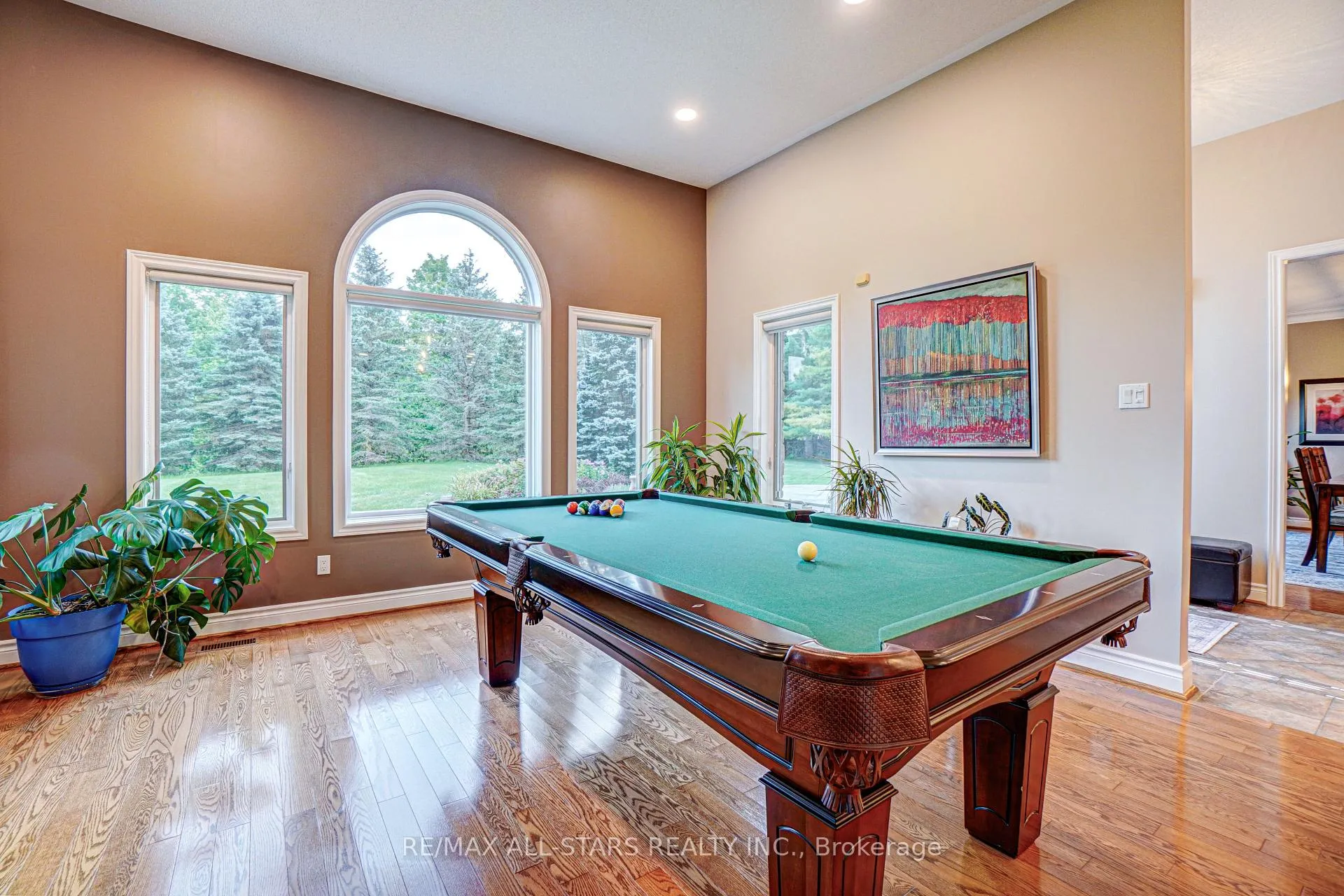 Photo 5 of 210 Ashworth Road, Uxbridge, Rural Uxbridge — HOMEH