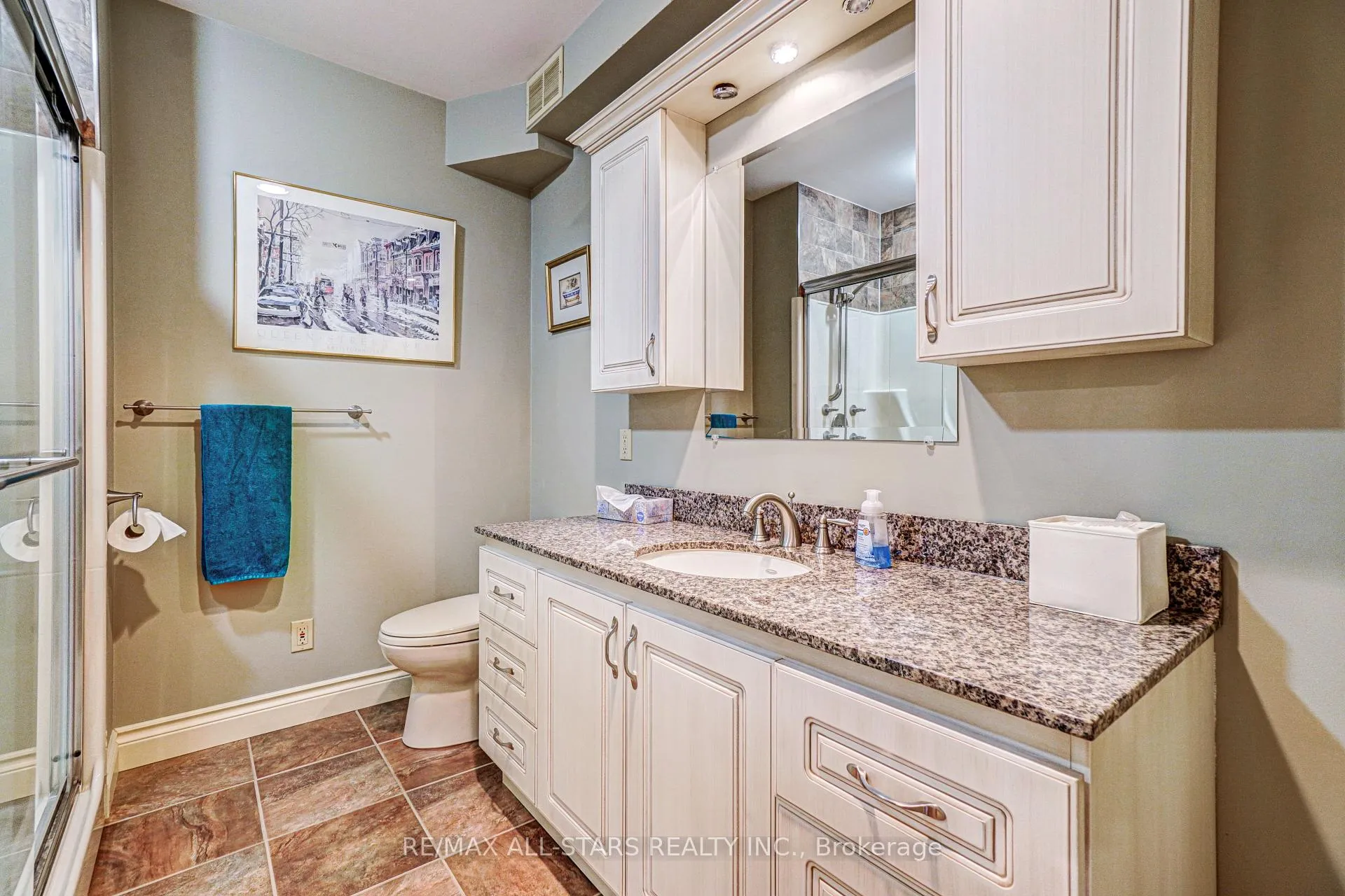 Photo 32 of 210 Ashworth Road, Uxbridge, Rural Uxbridge — HOMEH