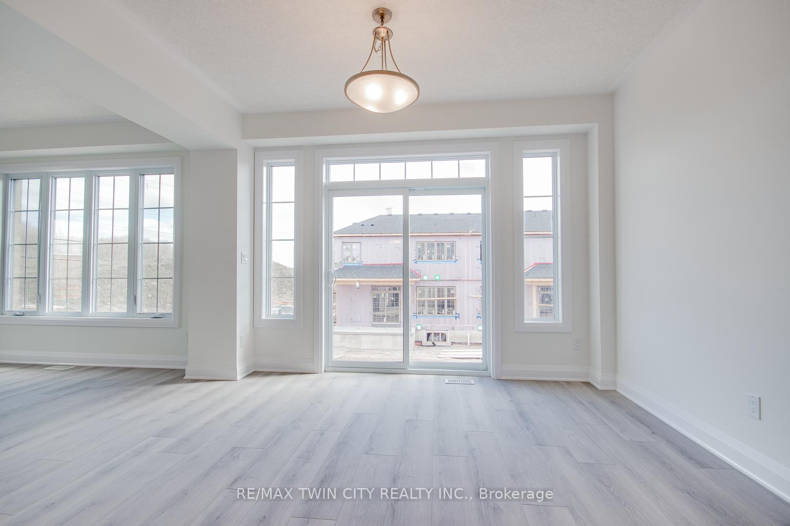 Photo 12 of 307 Raspberry Place, Waterloo — HOMEH