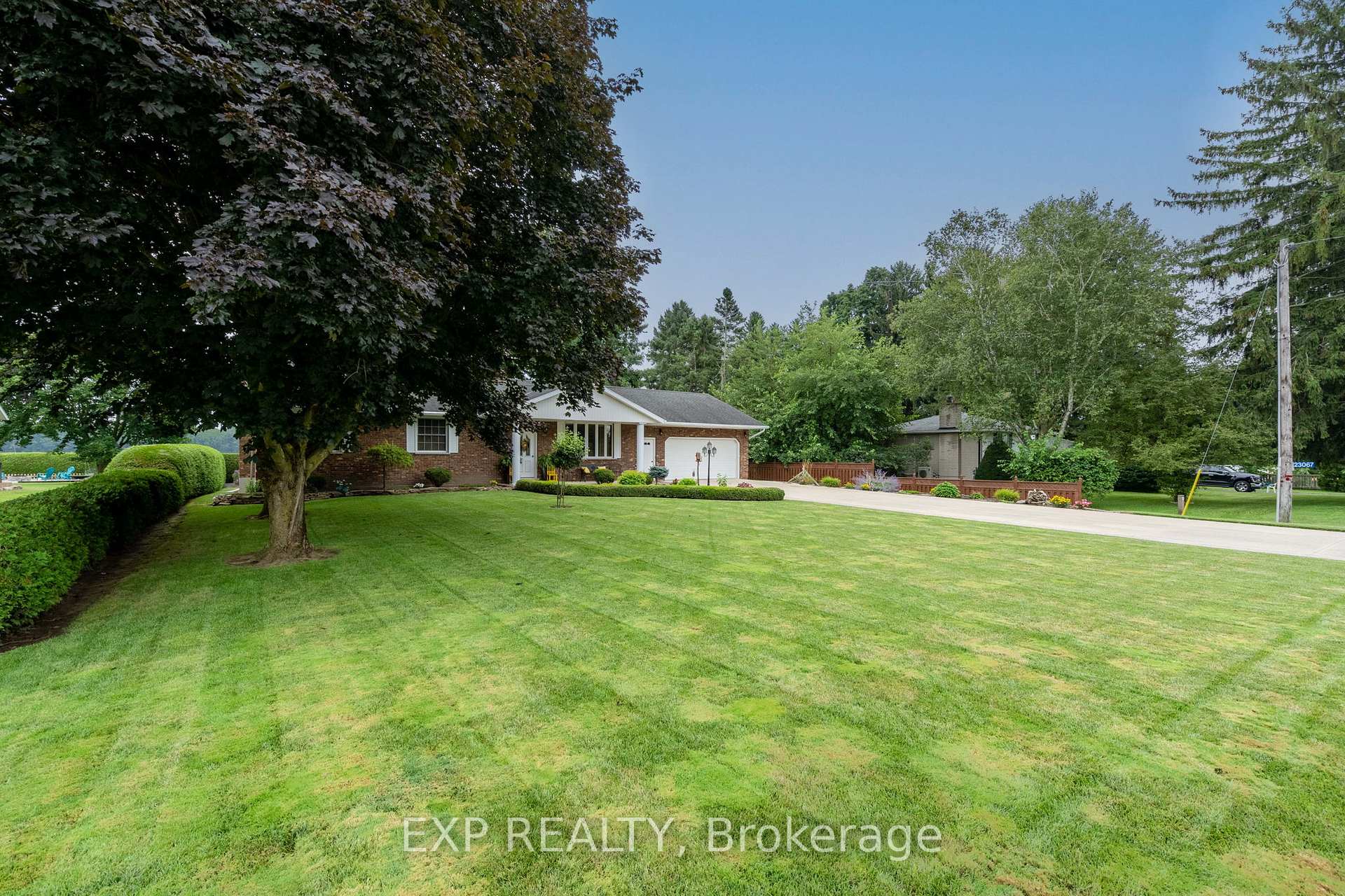 Photo 3 of 23067 Pioneer Line, West Elgin, Rural West Elgin — HOMEH
