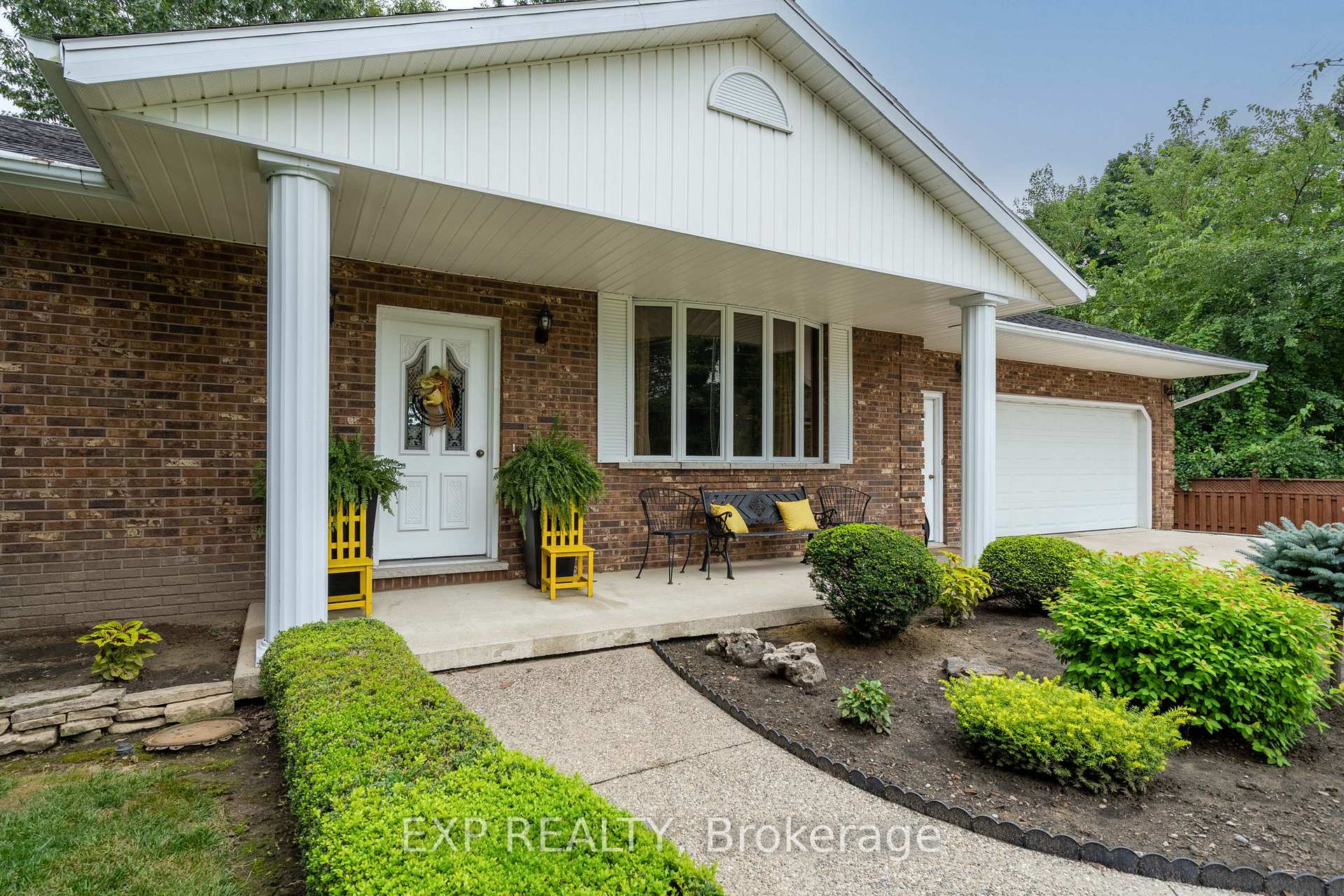 Photo 5 of 23067 Pioneer Line, West Elgin, Rural West Elgin — HOMEH